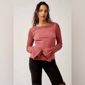 FREE PEOPLE CUFFING SEASON TOP IN DUSTY CEDAR- Medium